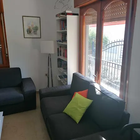 Дом отдыха Cosy House Chalkidiki 300m From